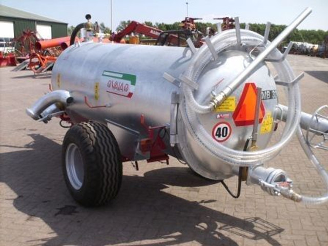 Onbekend - Trosilnik gnoja: slika 1 Onbekend - Trosilnik gnoja: slika 1