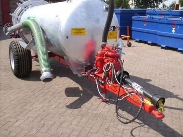 Onbekend - Trosilnik gnoja: slika 2 Onbekend - Trosilnik gnoja: slika 2