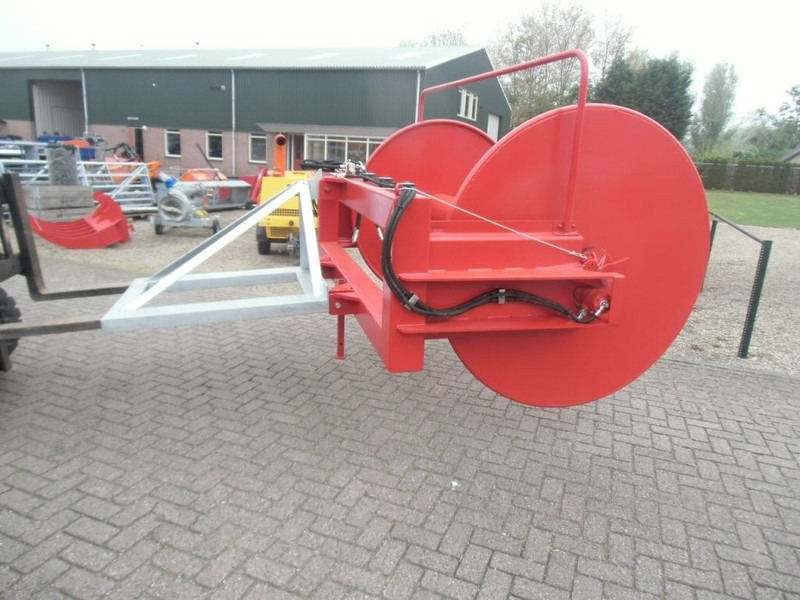 Onbekend - Škropilnica montirana na traktor: slika 1 Onbekend - Škropilnica montirana na traktor: slika 1