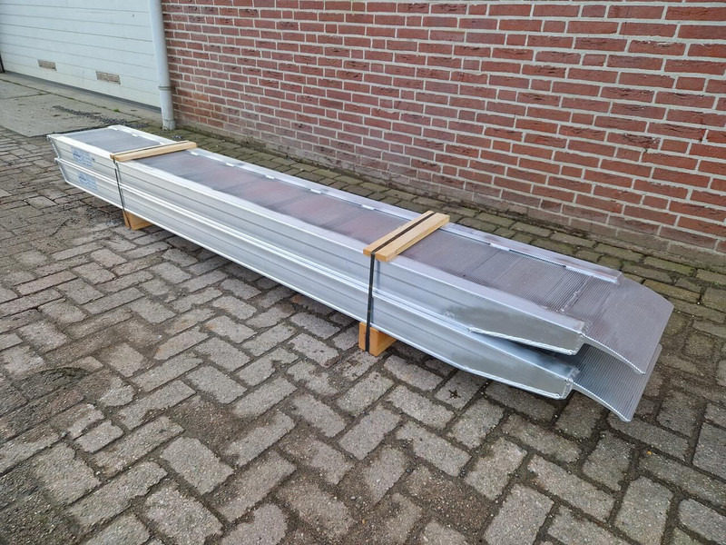Onbekend - Oprema za rokovanje z materiali: slika 3 Onbekend - Oprema za rokovanje z materiali: slika 3