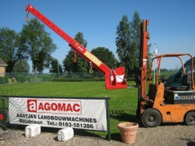 Telescopische hijsjip - Mini žerjav: slika 1 Telescopische hijsjip - Mini žerjav: slika 1