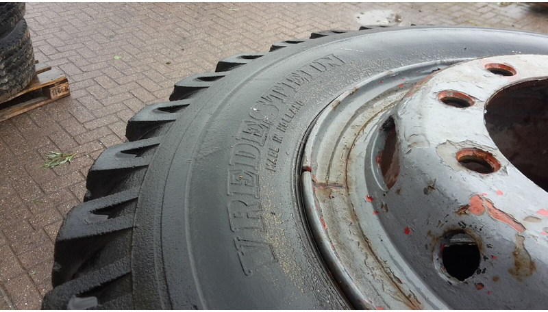 Vredenstein banden - Gume in platišča: slika 4 Vredenstein banden - Gume in platišča: slika 4