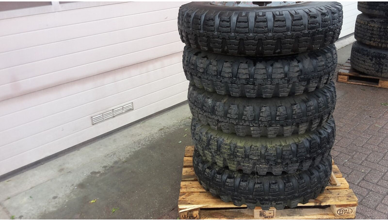 Vredenstein banden - Gume in platišča: slika 2 Vredenstein banden - Gume in platišča: slika 2