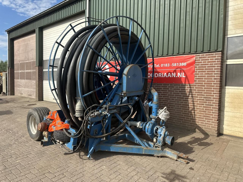 Haspel met eigen pomp - Gebruikt - Škropilnica montirana na traktor: slika 2 Haspel met eigen pomp - Gebruikt - Škropilnica montirana na traktor: slika 2