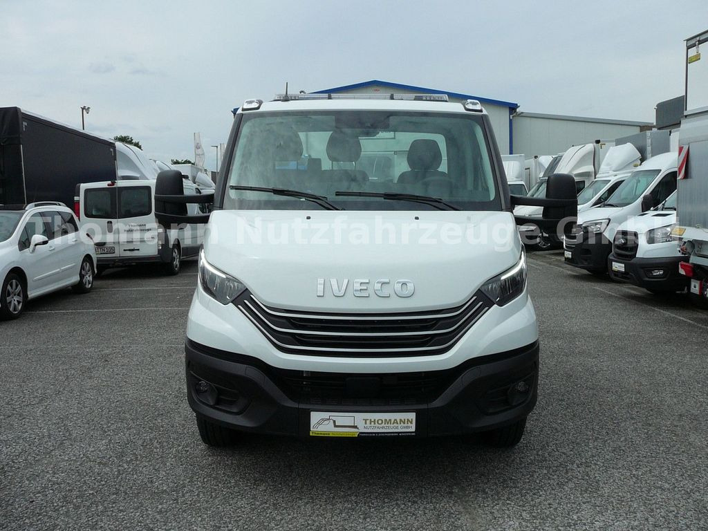 Iveco DAILY 70C18 Schiebeplateu Hubbrille Luftfed Navi Iveco DAILY 70C18 Schiebeplateu Hubbrille Luftfed Navi - Vlečno vozilo, Dostavno vozilo: slika 4 Iveco DAILY 70C18 Schiebeplateu Hubbrille Luftfed Navi Iveco DAILY 70C18 Schiebeplateu Hubbrille Luftfed Navi - Vlečno vozilo, Dostavno vozilo: slika 4