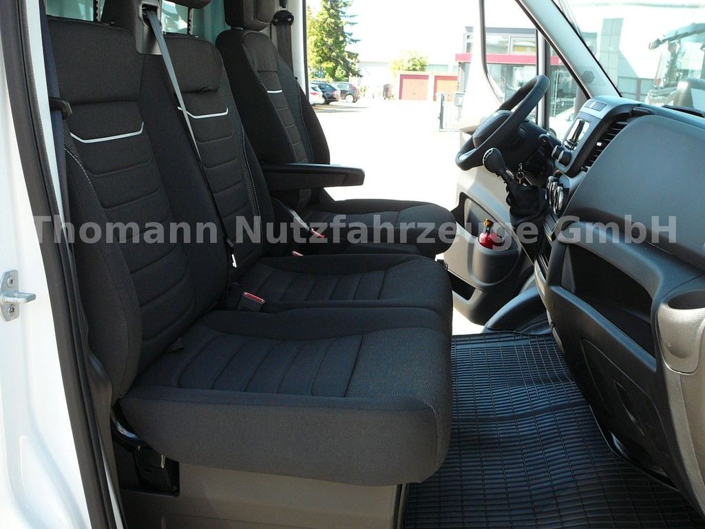 Nov Dostavno vozilo z zabojnikom Iveco Daily 35S18 Koffer Ladebordwand: slika 20