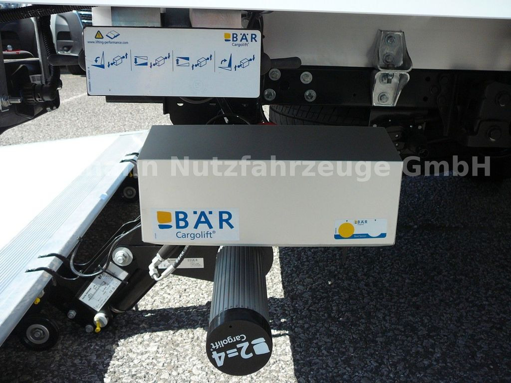 Nov Dostavno vozilo z zabojnikom Iveco Daily 35S18 Koffer Ladebordwand: slika 14
