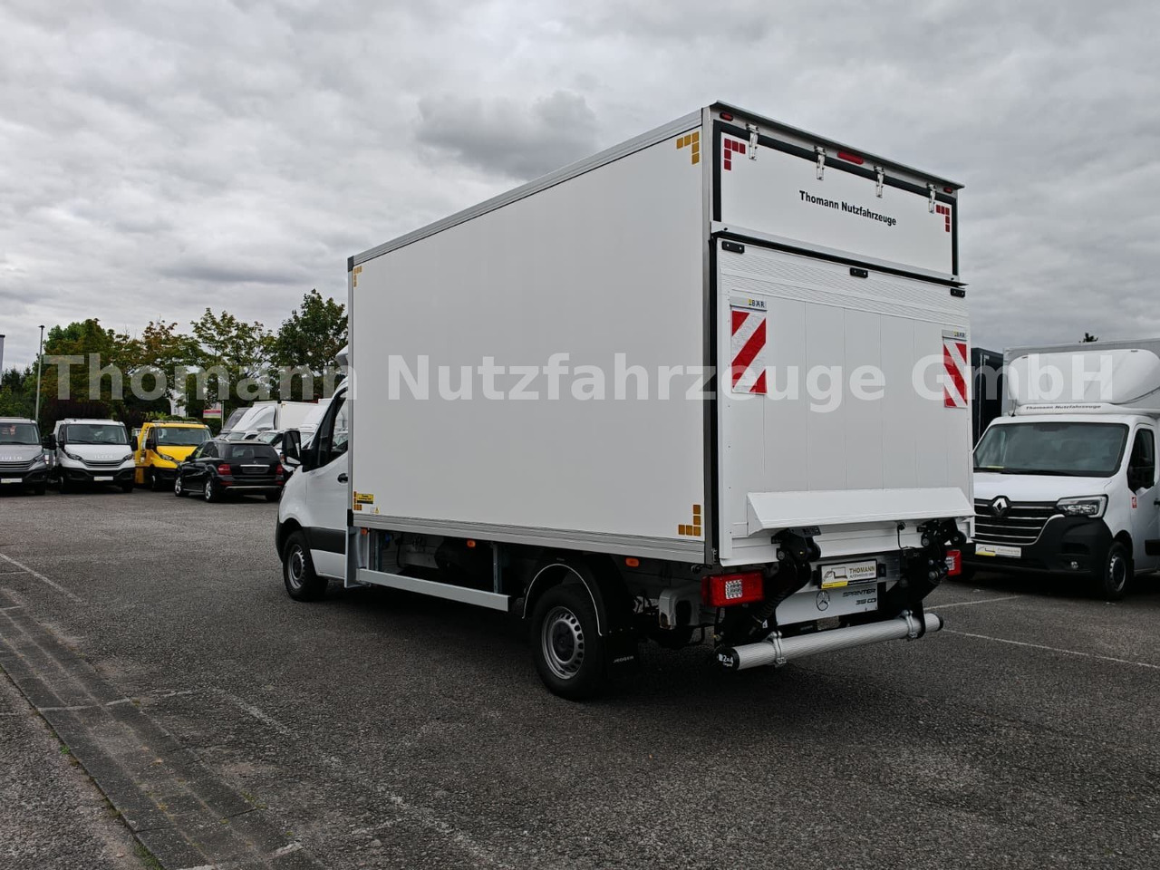 Mercedes-Benz Sprinter 319 CDI Kühlkoffer Xarios 300 LBW - Hladilno vozilo: slika 4 Mercedes-Benz Sprinter 319 CDI Kühlkoffer Xarios 300 LBW - Hladilno vozilo: slika 4