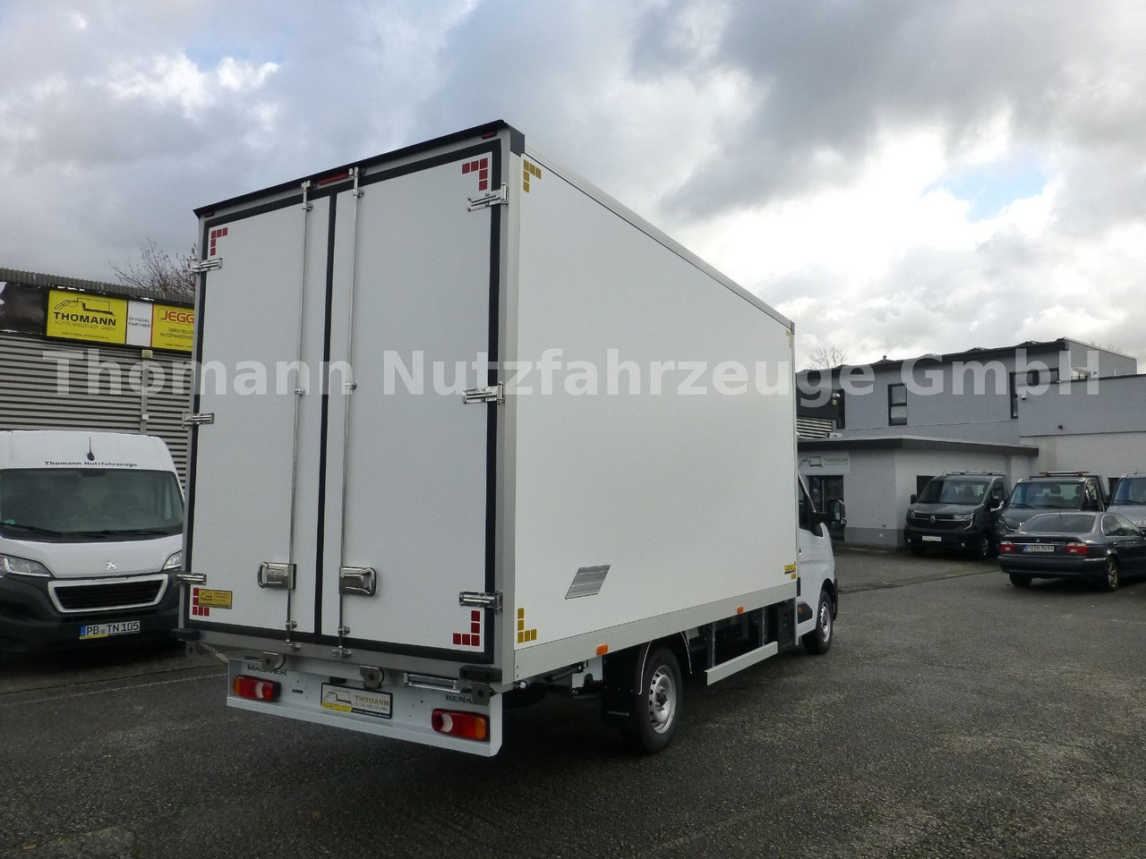 Renault NEW Master 2025 Koffer Türen Möbelkoffer - Dostavno vozilo z zabojnikom: slika 5 Renault NEW Master 2025 Koffer Türen Möbelkoffer - Dostavno vozilo z zabojnikom: slika 5