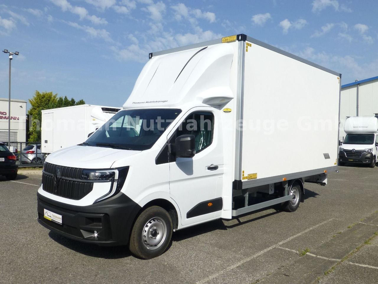 Renault NEW Master 2025 Koffer Türen Möbelkoffer - Dostavno vozilo z zabojnikom: slika 1 Renault NEW Master 2025 Koffer Türen Möbelkoffer - Dostavno vozilo z zabojnikom: slika 1