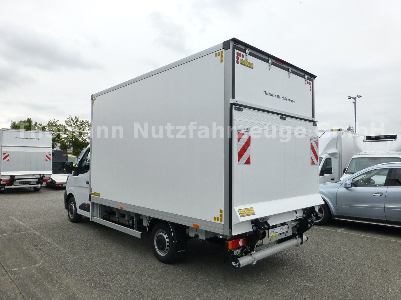 Renault NEW Master 2025 Koffer mit BÄR Ladebordwand - Dostavno vozilo z zabojnikom: slika 5 Renault NEW Master 2025 Koffer mit BÄR Ladebordwand - Dostavno vozilo z zabojnikom: slika 5