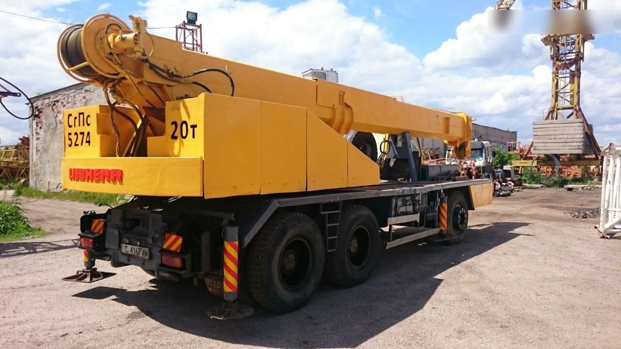 Liebherr LTM 1020 - Avtodvigalo: slika 4 Liebherr LTM 1020 - Avtodvigalo: slika 4