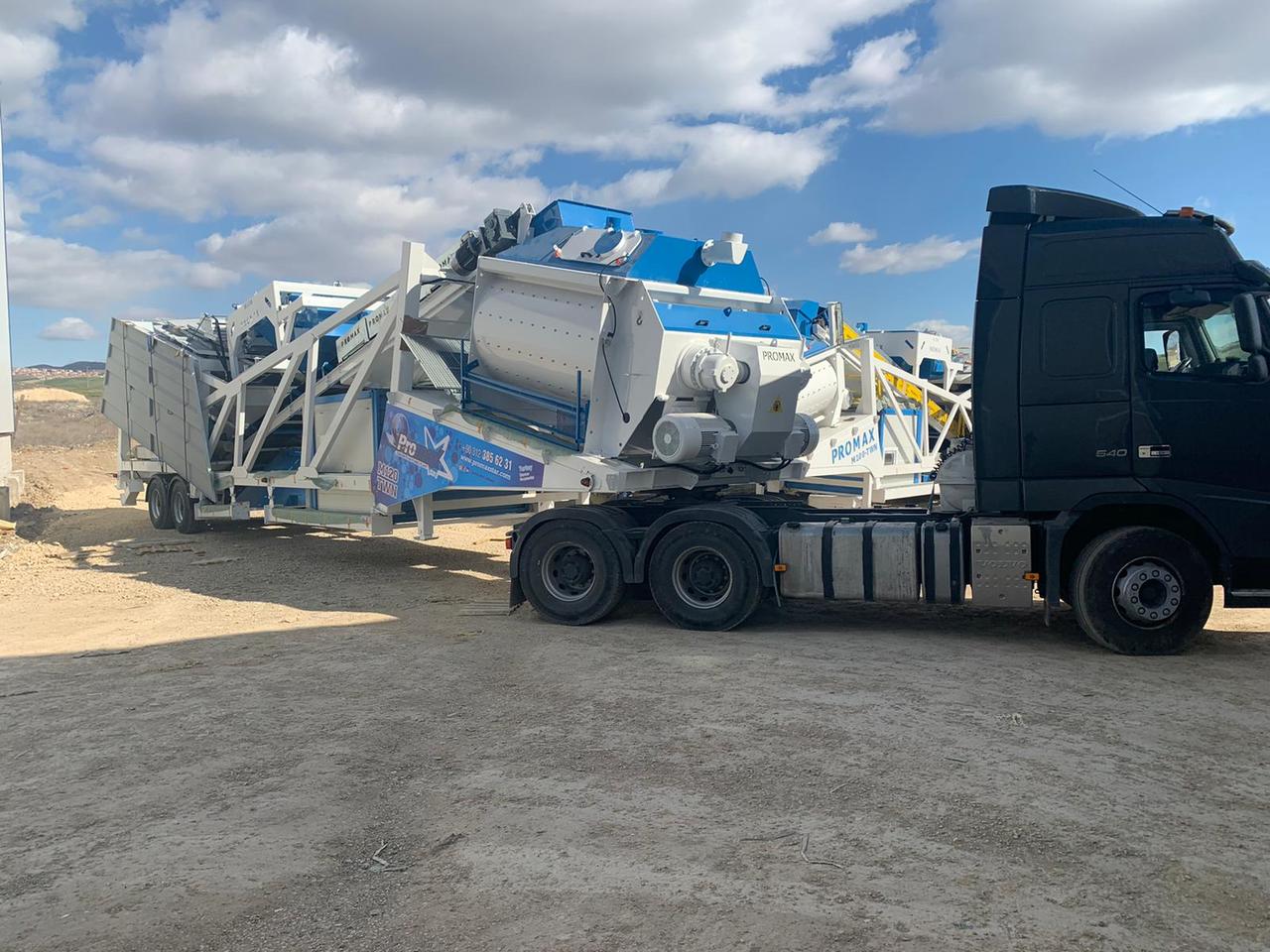 Mobile Concrete Batching Plant M120-TWN (120m3/h) - Betonarna: slika 4 Mobile Concrete Batching Plant M120-TWN (120m3/h) - Betonarna: slika 4