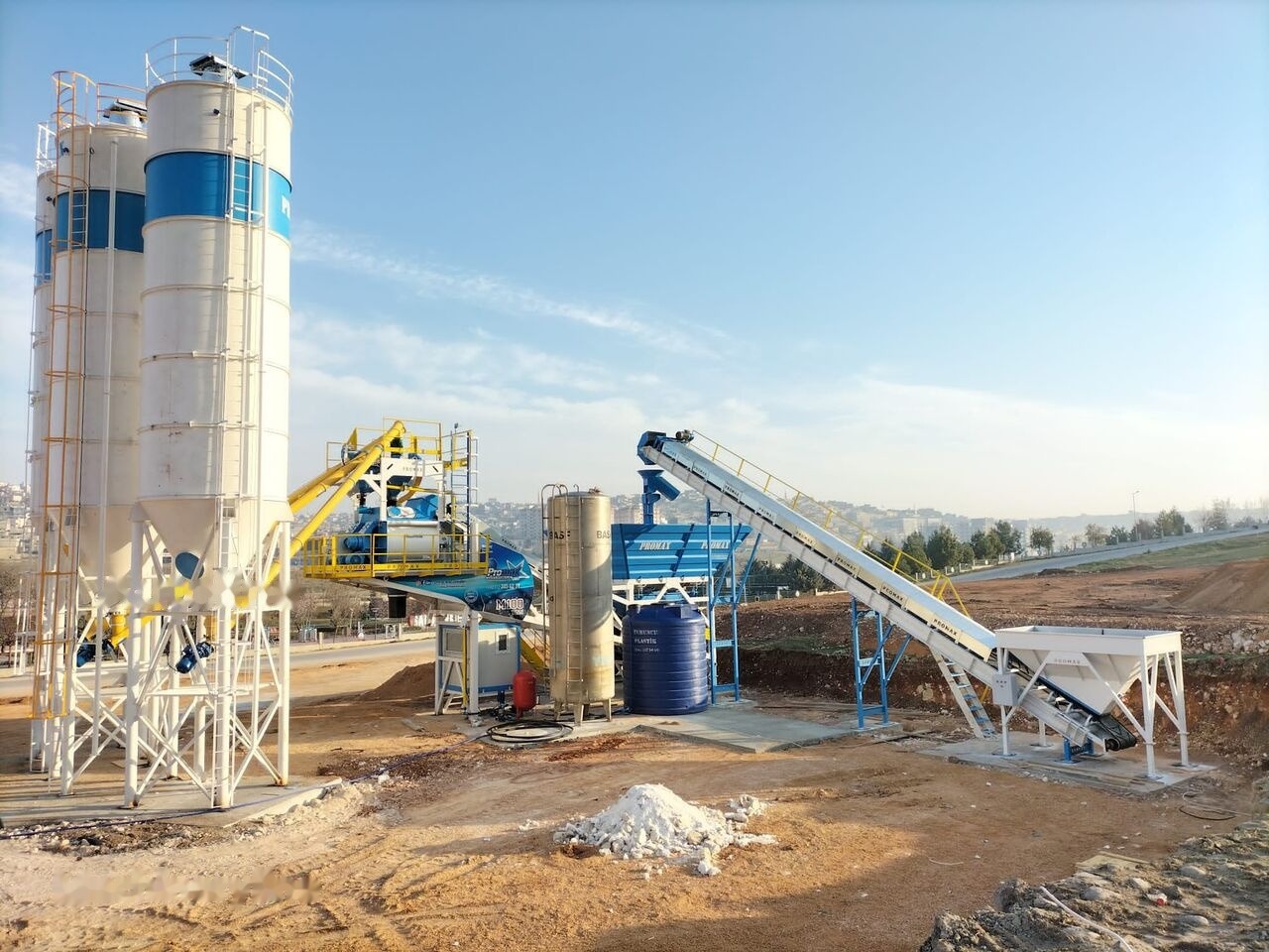 Promax Mobile Concrete Batching Plant PROMAX M100-TWN (100m³/h) - Betonarna: slika 1 Promax Mobile Concrete Batching Plant PROMAX M100-TWN (100m³/h) - Betonarna: slika 1