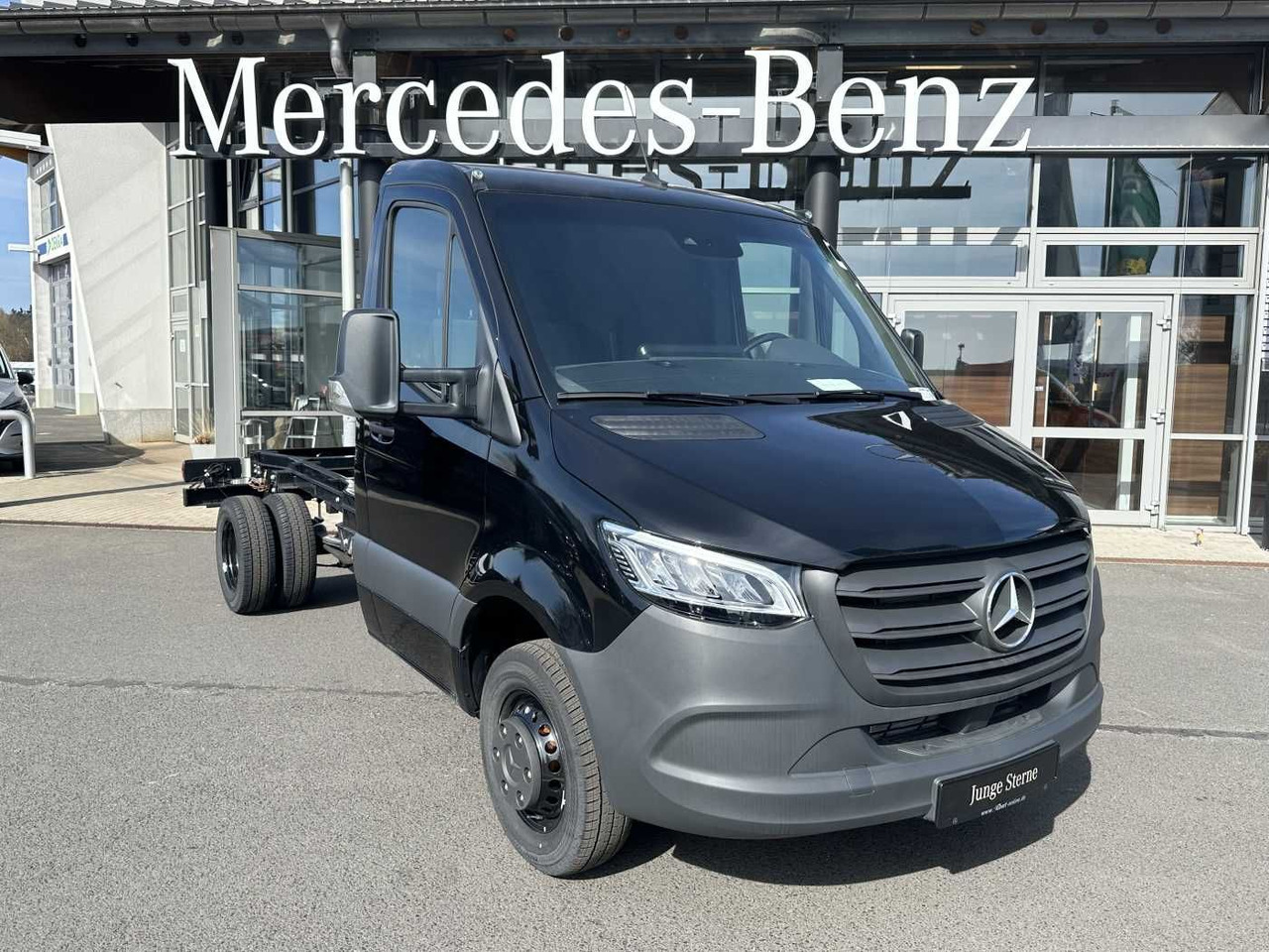 Mercedes-Benz Sprinter 517 CDI 3665 9G Fahrgestell Klima MBUX - Dostavno vozilo: slika 1 Mercedes-Benz Sprinter 517 CDI 3665 9G Fahrgestell Klima MBUX - Dostavno vozilo: slika 1