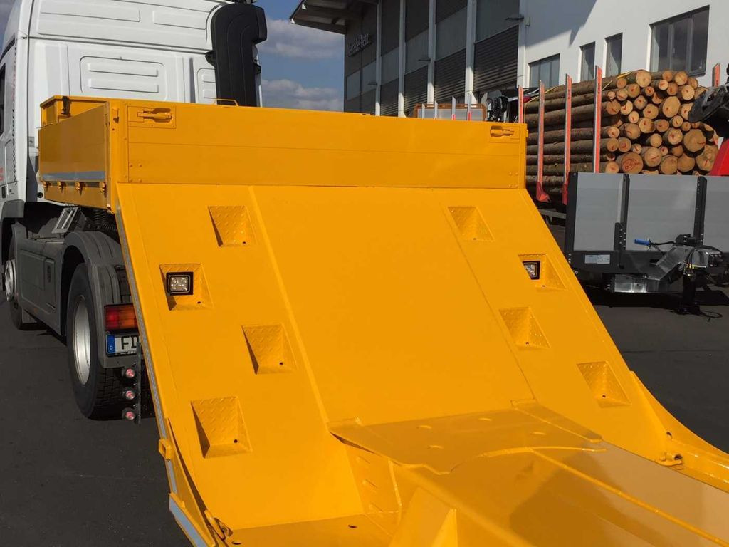 EBERT TLS 43 ST // 32,2to Nutzlast EBERT TLS 43 ST // 32,2to Nutzlast - Nizko noseča polprikolica: slika 5 EBERT TLS 43 ST // 32,2to Nutzlast EBERT TLS 43 ST // 32,2to Nutzlast - Nizko noseča polprikolica: slika 5