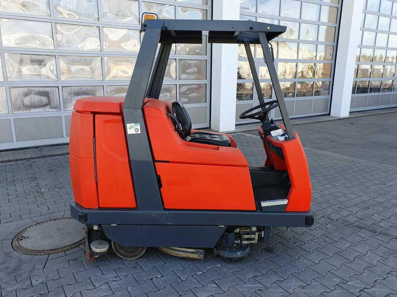 Hakomatic B 1100 / nur 704h! / 2006 - Kombinirani čistilni stroj: slika 3 Hakomatic B 1100 / nur 704h! / 2006 - Kombinirani čistilni stroj: slika 3