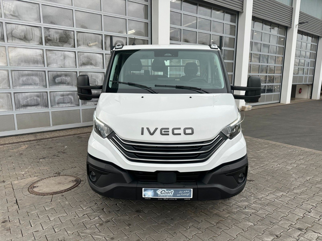 Iveco 70C18H 3-S.-Kipper Meiller *R3.450mm*2xAHK* - Dostavno vozilo prekucnik: slika 2 Iveco 70C18H 3-S.-Kipper Meiller *R3.450mm*2xAHK* - Dostavno vozilo prekucnik: slika 2