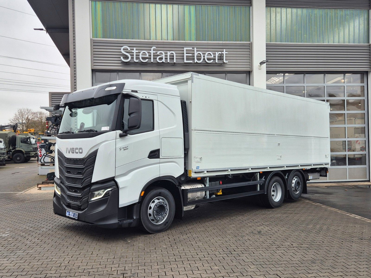 Tovornjak za prevoz pijač Iveco AS260S50Y/FS 6x2 Böse Schwenkwand + LBW 2 x AHK: slika 14