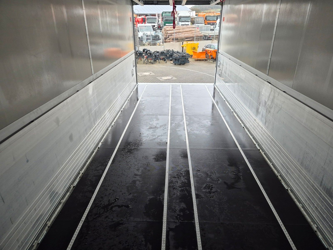 Tovornjak za prevoz pijač Iveco AS260S50Y/FS 6x2 Böse Schwenkwand + LBW 2 x AHK: slika 8