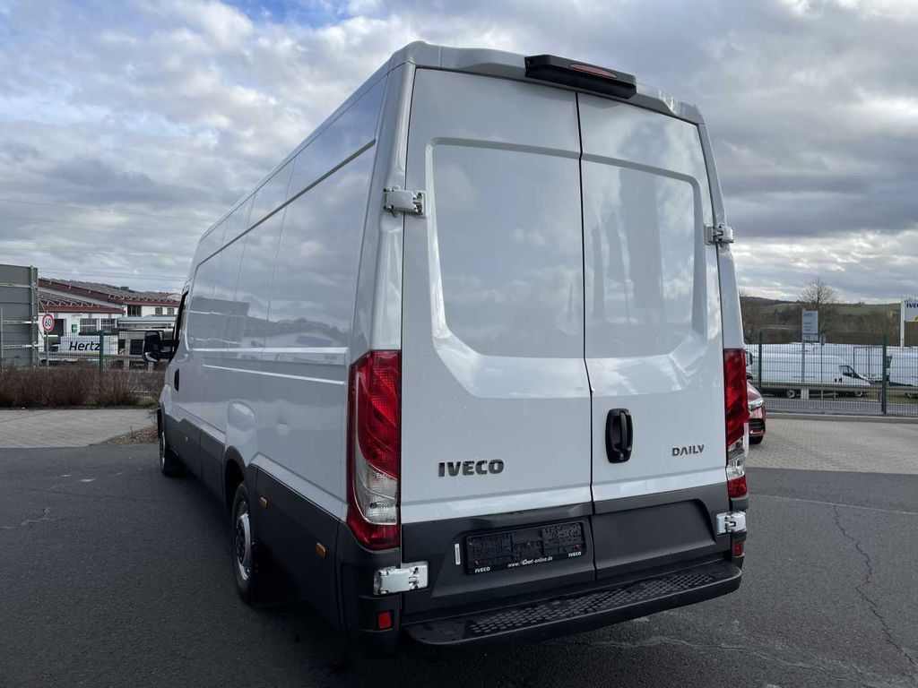 Iveco Daily 35 S 16 A8 V *Klima*Automatik*L4.100mm* - Furgon: slika 4 Iveco Daily 35 S 16 A8 V *Klima*Automatik*L4.100mm* - Furgon: slika 4