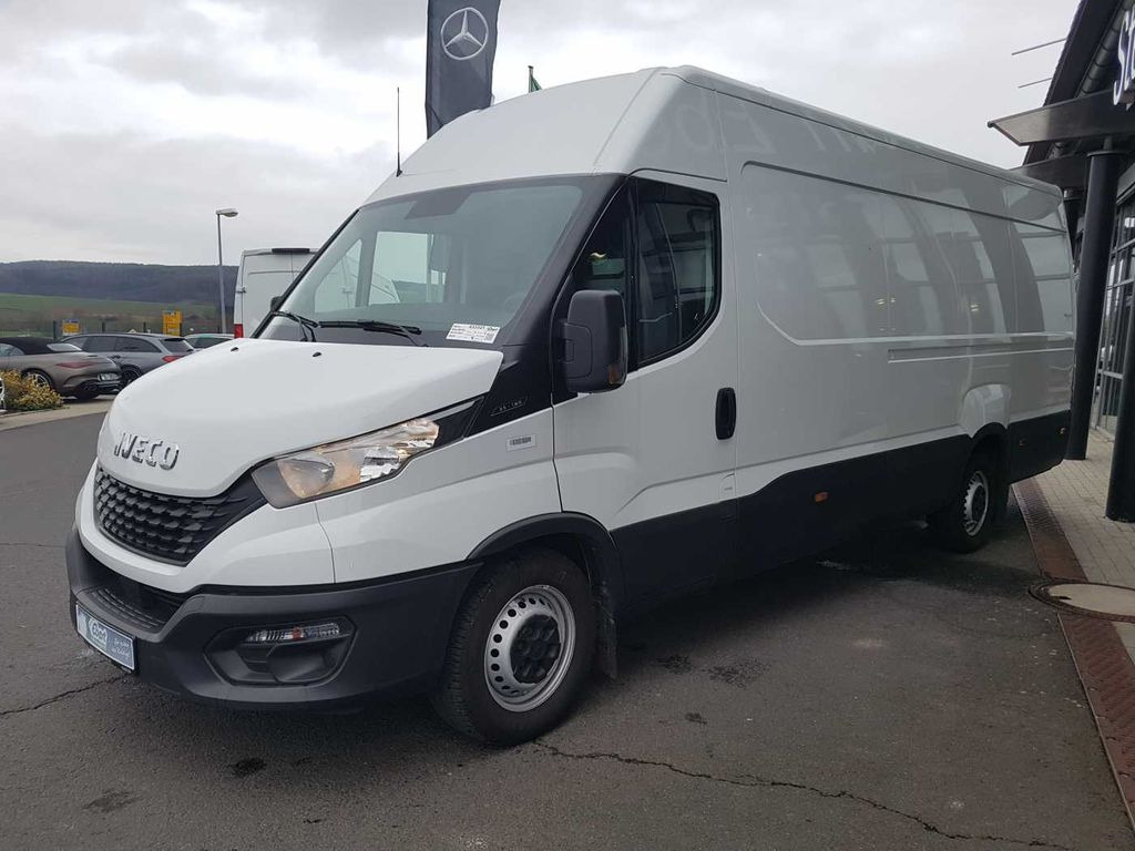 Iveco Daily 35 S 16 V *Klima*L4.100mm* Iveco Daily 35 S 16 V *Klima*L4.100mm* - Furgon: slika 2 Iveco Daily 35 S 16 V *Klima*L4.100mm* Iveco Daily 35 S 16 V *Klima*L4.100mm* - Furgon: slika 2