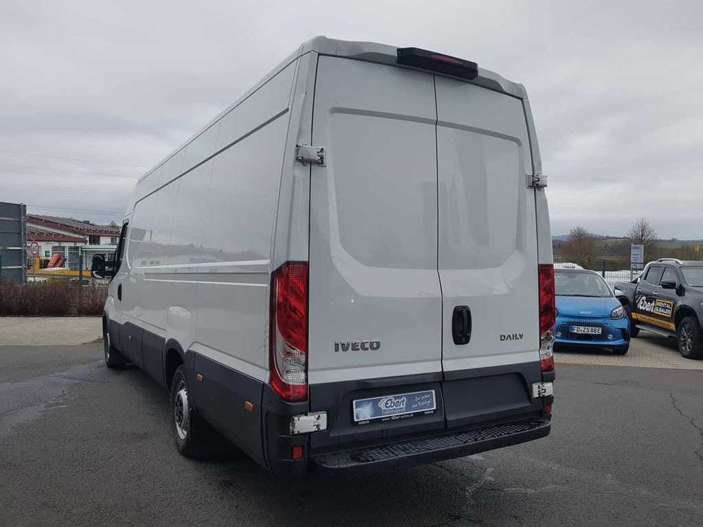 Iveco Daily 35 S 16 V *Klima*L4.100mm* - Furgon: slika 3 Iveco Daily 35 S 16 V *Klima*L4.100mm* - Furgon: slika 3