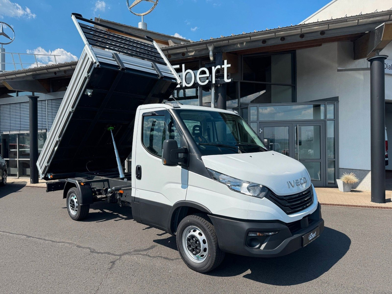 Iveco Daily 35S16 3.0L Kipper *R3.450mm*AHK*Automatik* - Dostavno vozilo prekucnik: slika 1 Iveco Daily 35S16 3.0L Kipper *R3.450mm*AHK*Automatik* - Dostavno vozilo prekucnik: slika 1
