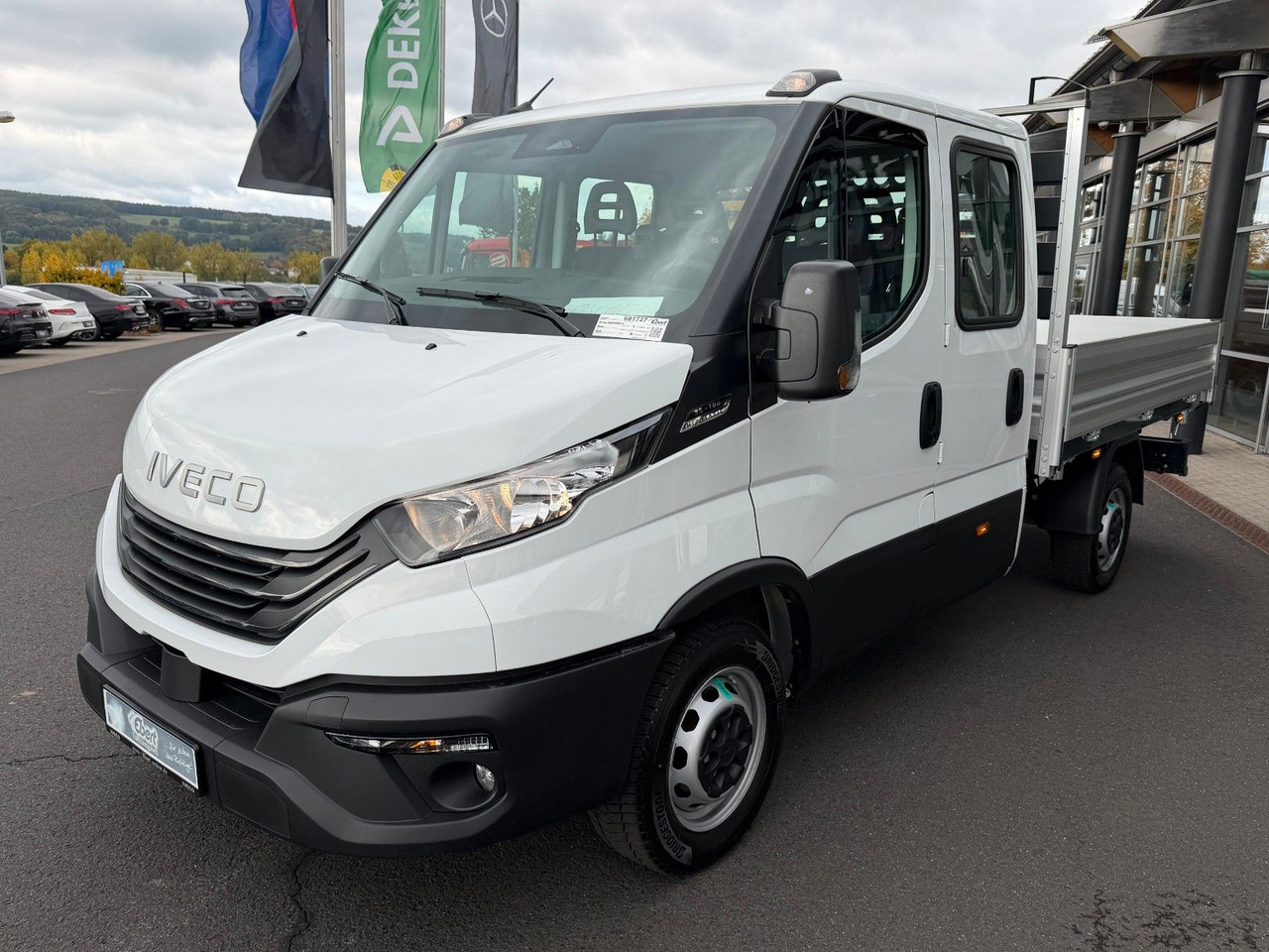 Iveco Daily 35S16 A8 *R.3450mm*Automatik*AHK*7-Sitze* - Dostavno vozilo prekucnik, Dostavno vozilo z dvojno kabino: slika 3 Iveco Daily 35S16 A8 *R.3450mm*Automatik*AHK*7-Sitze* - Dostavno vozilo prekucnik, Dostavno vozilo z dvojno kabino: slika 3