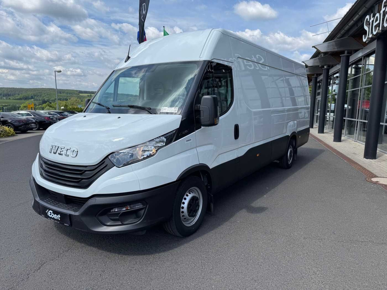 Iveco Daily 35S16 *Klima*Radstand4.100mm* - Furgon: slika 4 Iveco Daily 35S16 *Klima*Radstand4.100mm* - Furgon: slika 4