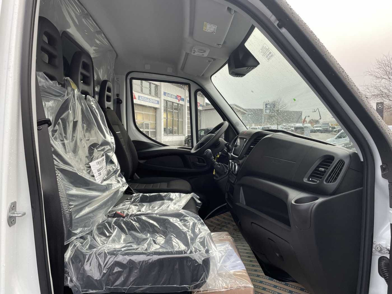Iveco Daily 35S16V *Klima*R4.100mm* lizing Iveco Daily 35S16V *Klima*R4.100mm*: slika 15