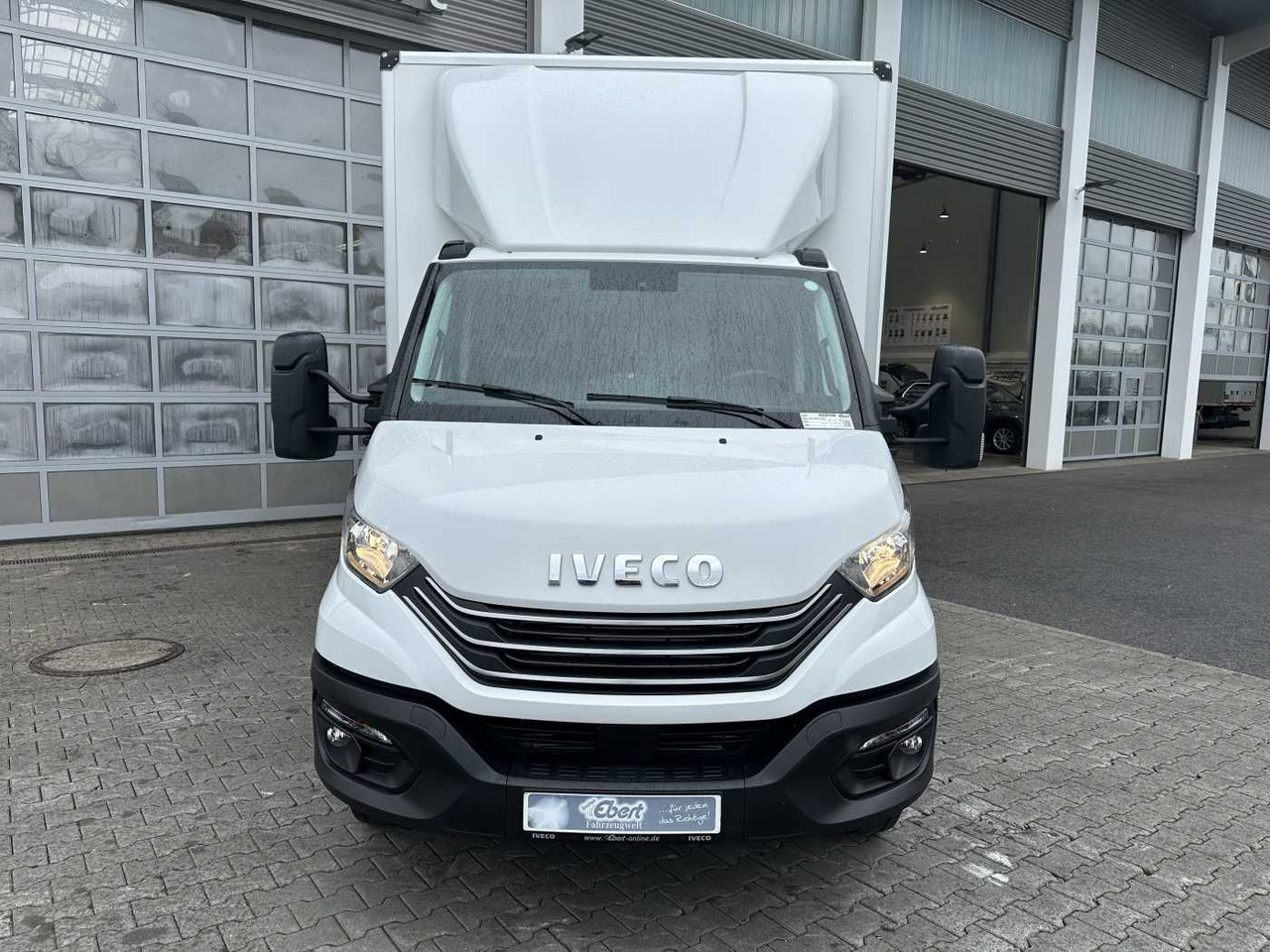 Iveco Daily 70C18 HA8 *R5.100mm*LBW*Luft*Automatik* - Dostavno vozilo z zabojnikom: slika 2 Iveco Daily 70C18 HA8 *R5.100mm*LBW*Luft*Automatik* - Dostavno vozilo z zabojnikom: slika 2