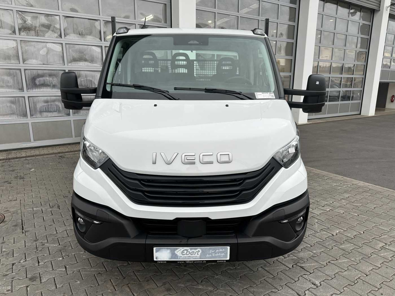 Iveco Daily 70C18H 3-S.-Kipper *R3.750mm*2xAHK* 4x - Dostavno vozilo prekucnik: slika 2 Iveco Daily 70C18H 3-S.-Kipper *R3.750mm*2xAHK* 4x - Dostavno vozilo prekucnik: slika 2