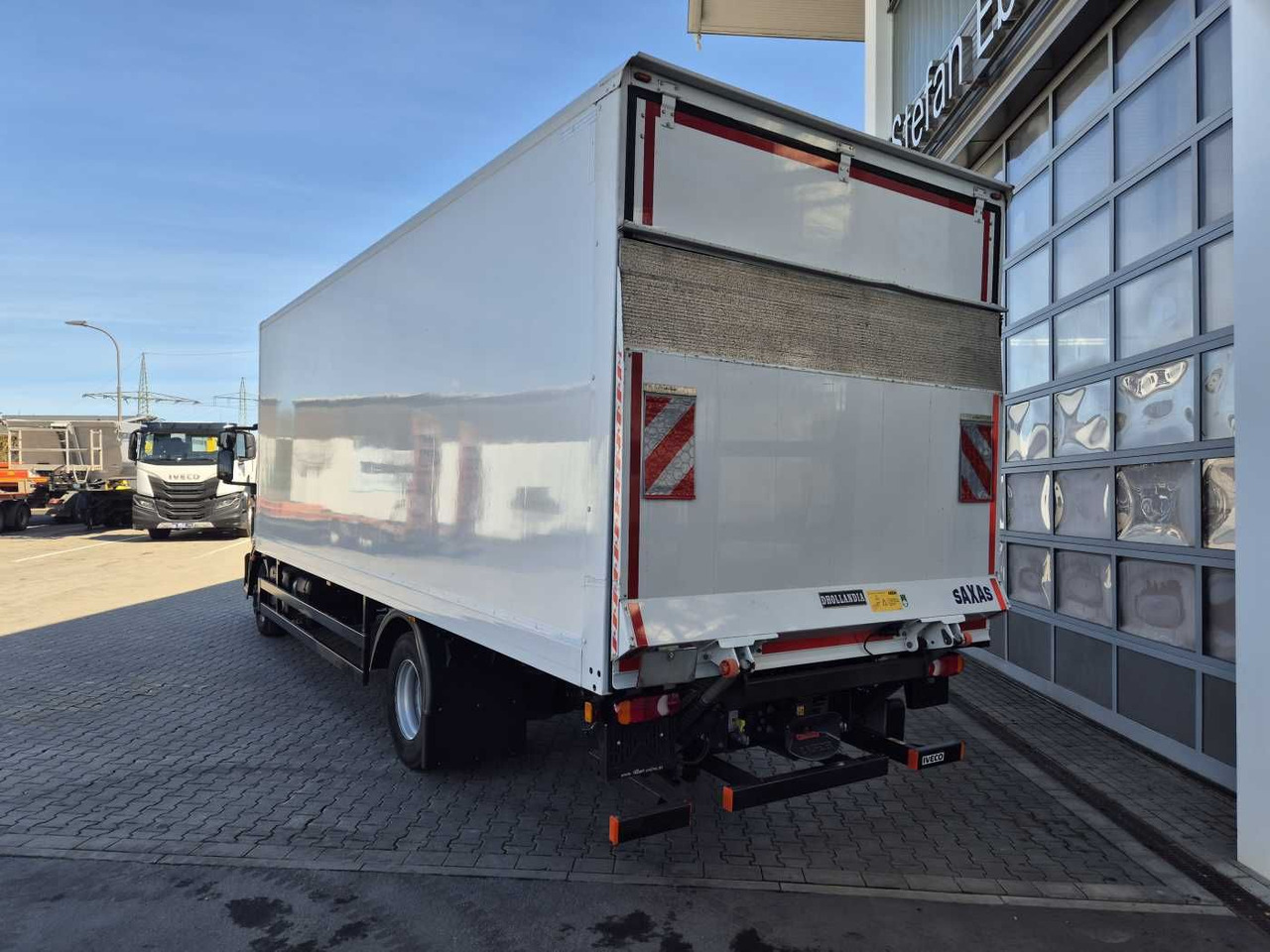 Iveco Eurocargo ML140E28/P 4x2 *LBW*AHK*Klima / 3x - Tovornjak zabojnik: slika 5 Iveco Eurocargo ML140E28/P 4x2 *LBW*AHK*Klima / 3x - Tovornjak zabojnik: slika 5