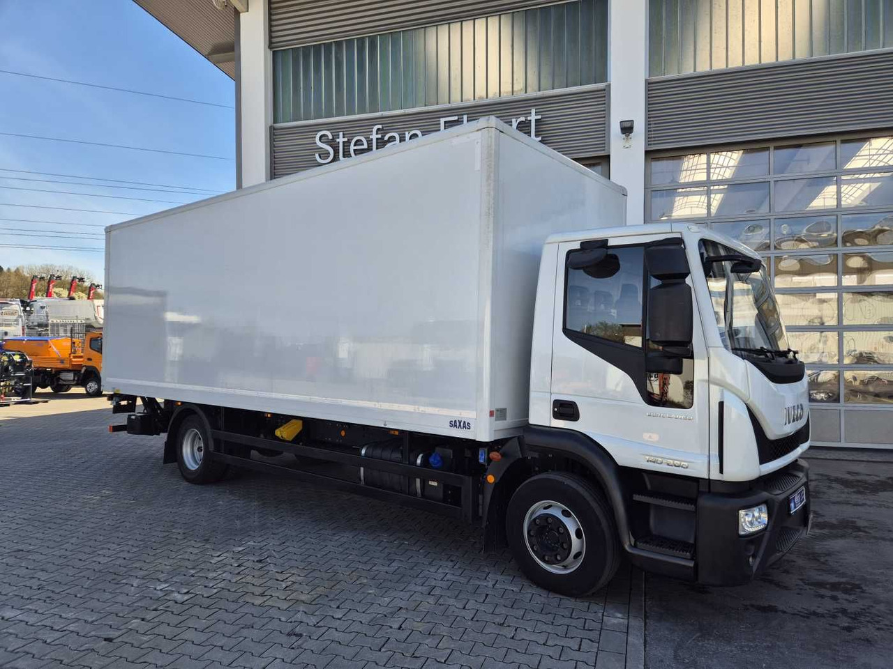 Iveco Eurocargo ML140E28/P 4x2 *LBW*AHK*Klima / 3x - Tovornjak zabojnik: slika 2 Iveco Eurocargo ML140E28/P 4x2 *LBW*AHK*Klima / 3x - Tovornjak zabojnik: slika 2