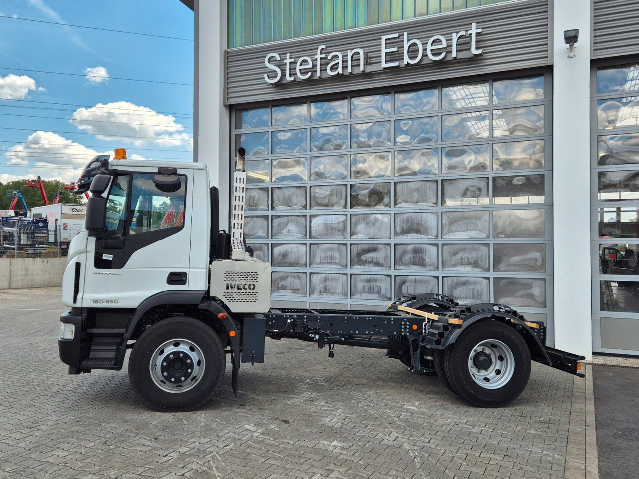 Iveco Eurocargo ML160E25/P EVI_E 4x2 RHD Rechtslenker - Vozilo za pometanje: slika 5 Iveco Eurocargo ML160E25/P EVI_E 4x2 RHD Rechtslenker - Vozilo za pometanje: slika 5
