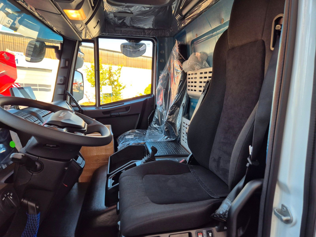 Tovornjak hladilnik Iveco Eurocargo ML160E28/P Carrier Supra 1250 LBW Tür: slika 22