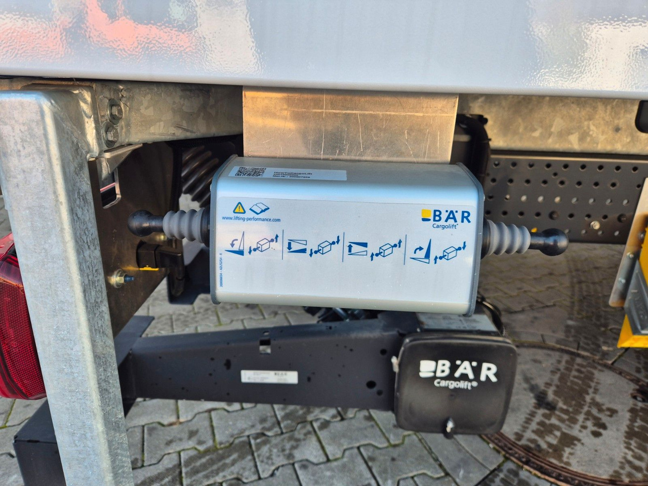 Tovornjak hladilnik Iveco Eurocargo ML160E28/P Carrier Supra 1250 LBW Tür: slika 11