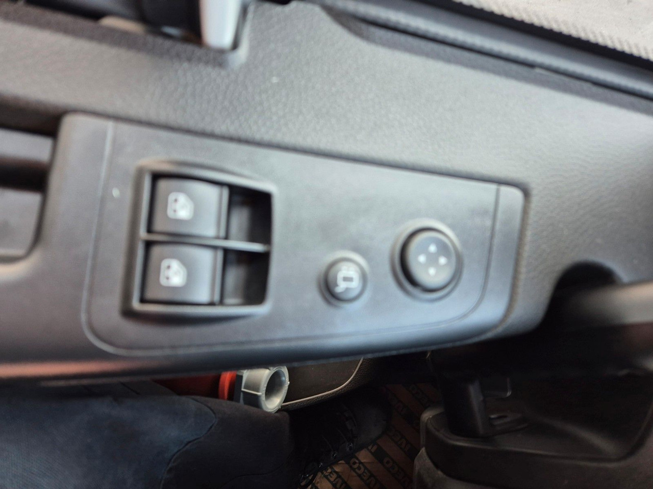 Tovornjak hladilnik Iveco Eurocargo ML160E28/P Carrier Supra 1250 LBW Tür: slika 32