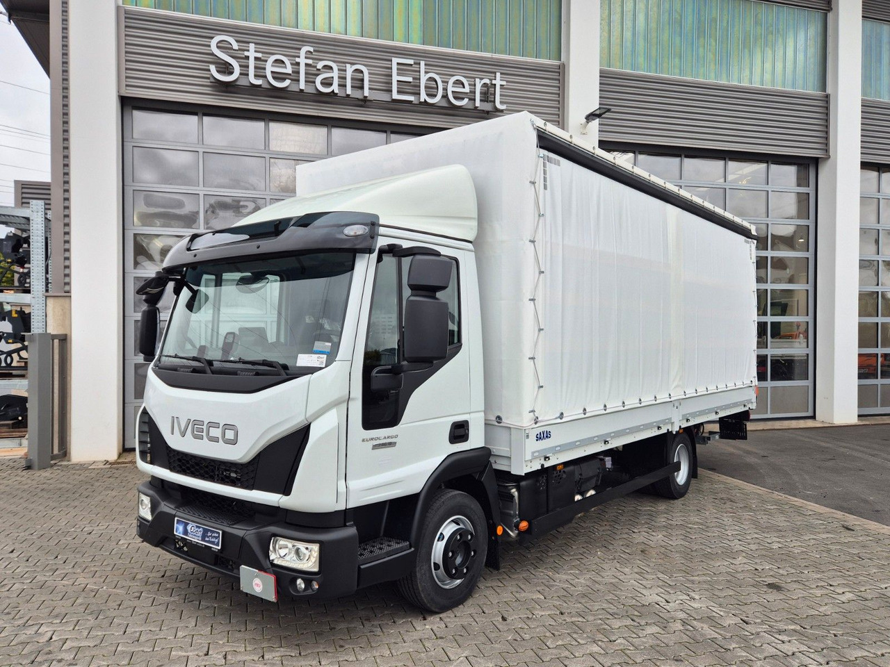 Iveco Eurocargo ML75E19/P LBW Spoiler Klima 3 Sitze - Dostavno vozilo s ponjavo: slika 1 Iveco Eurocargo ML75E19/P LBW Spoiler Klima 3 Sitze - Dostavno vozilo s ponjavo: slika 1