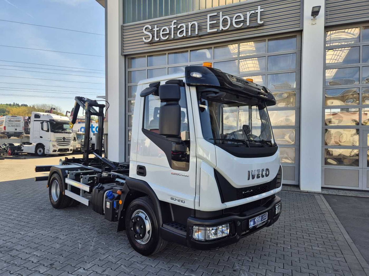 Iveco Eurocargo ML80E21K 4x2 Hyva 05-32-K-DIN-BF 2xAHK - Kotalni prekucni tovornjak: slika 1 Iveco Eurocargo ML80E21K 4x2 Hyva 05-32-K-DIN-BF 2xAHK - Kotalni prekucni tovornjak: slika 1