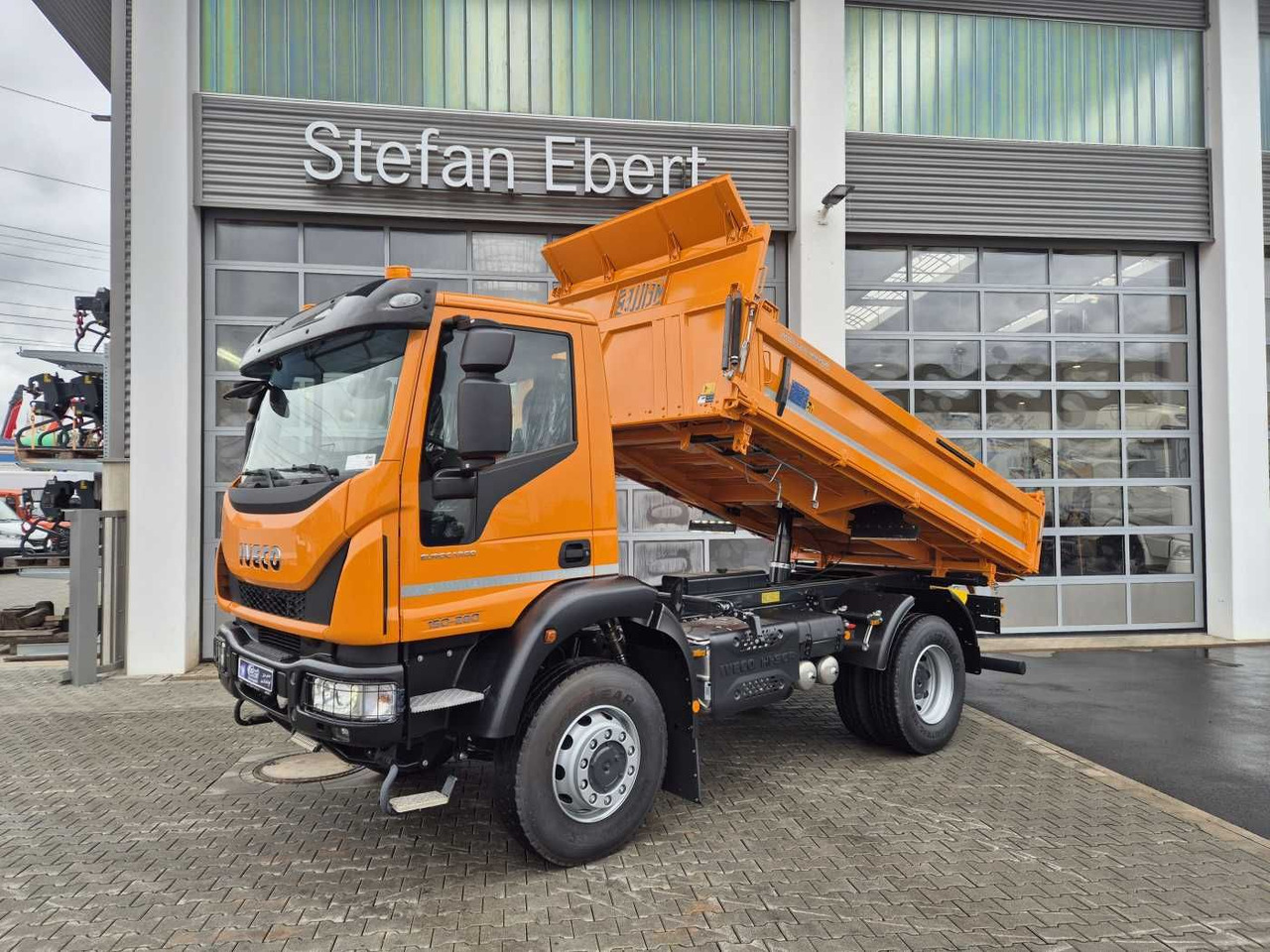 Iveco ML150E28W 4x4 Meiller Dreiseitenkipper 2xAHK - Tovornjak prekucnik: slika 1 Iveco ML150E28W 4x4 Meiller Dreiseitenkipper 2xAHK - Tovornjak prekucnik: slika 1