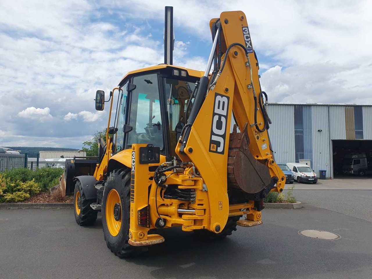 JCB 3CX / Gabel & 4in1 Schaufel / nur 1.561h / 2022 - Bager nakladalec: slika 3 JCB 3CX / Gabel & 4in1 Schaufel / nur 1.561h / 2022 - Bager nakladalec: slika 3