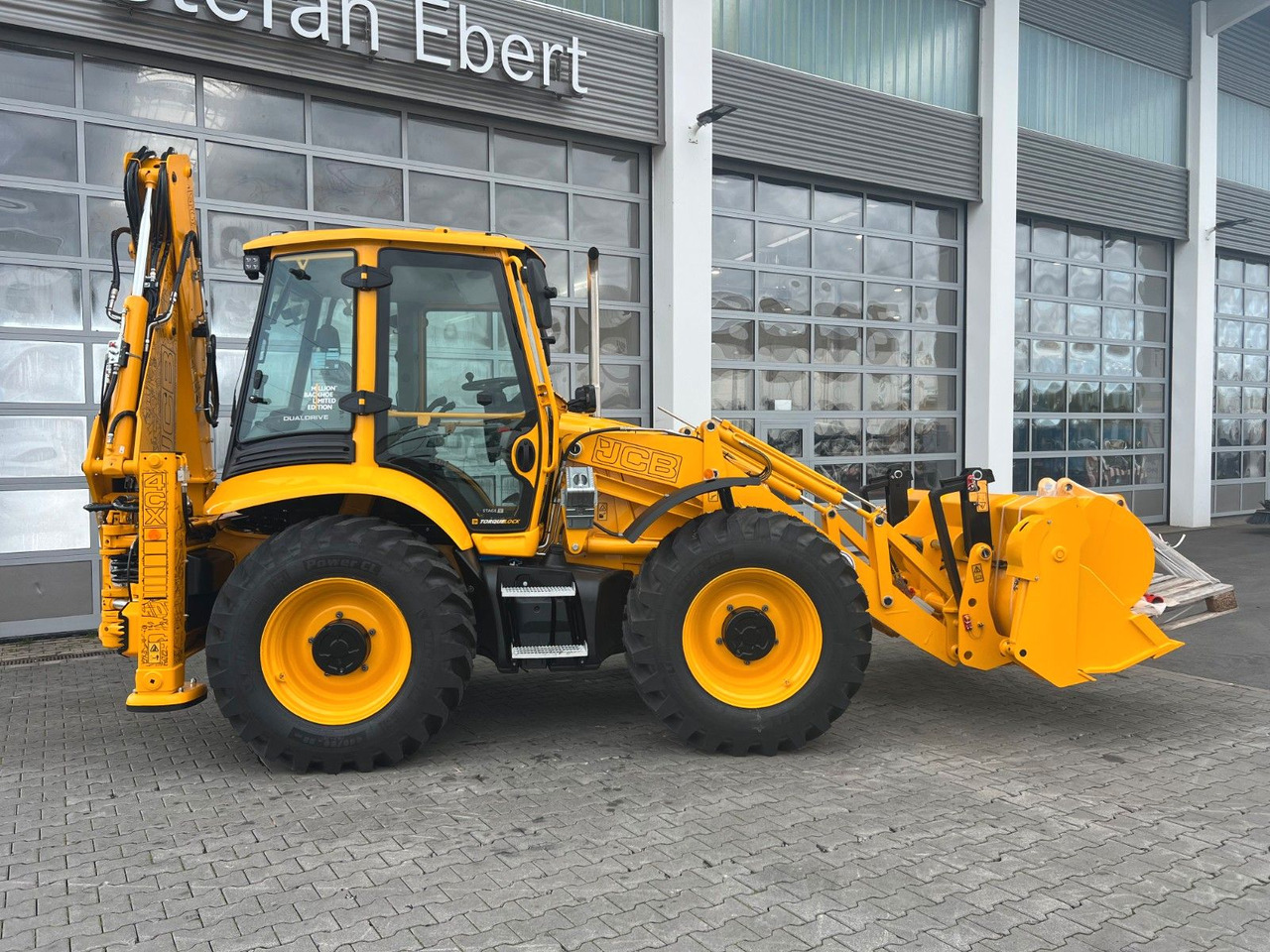 JCB 4CX / Klappschaufel / Dual Drive / Sonderedition - Bager nakladalec: slika 2 JCB 4CX / Klappschaufel / Dual Drive / Sonderedition - Bager nakladalec: slika 2