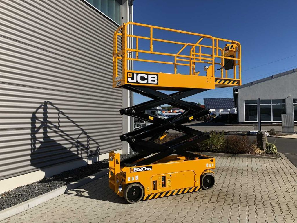 JCB S2032E Scherenbühne // 8,3m Arbeitshöhe  lizing JCB S2032E Scherenbühne // 8,3m Arbeitshöhe: slika 6