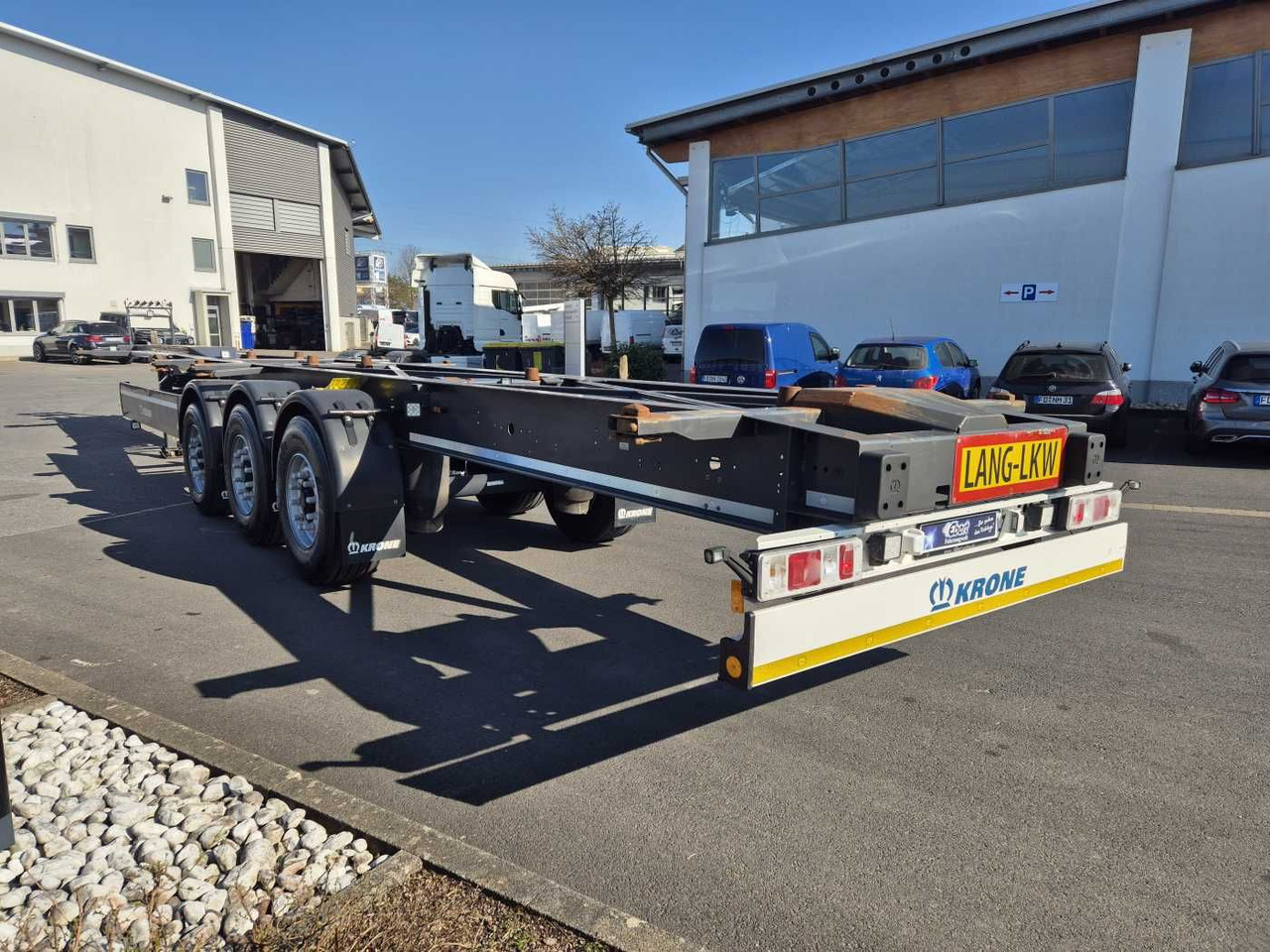 Krone SD BDF BPW-Achsen Liftachse mitte Container - Kontejnerska polprikolica/ Polprikolica z zamenljivim tovoriščem: slika 3 Krone SD BDF BPW-Achsen Liftachse mitte Container - Kontejnerska polprikolica/ Polprikolica z zamenljivim tovoriščem: slika 3