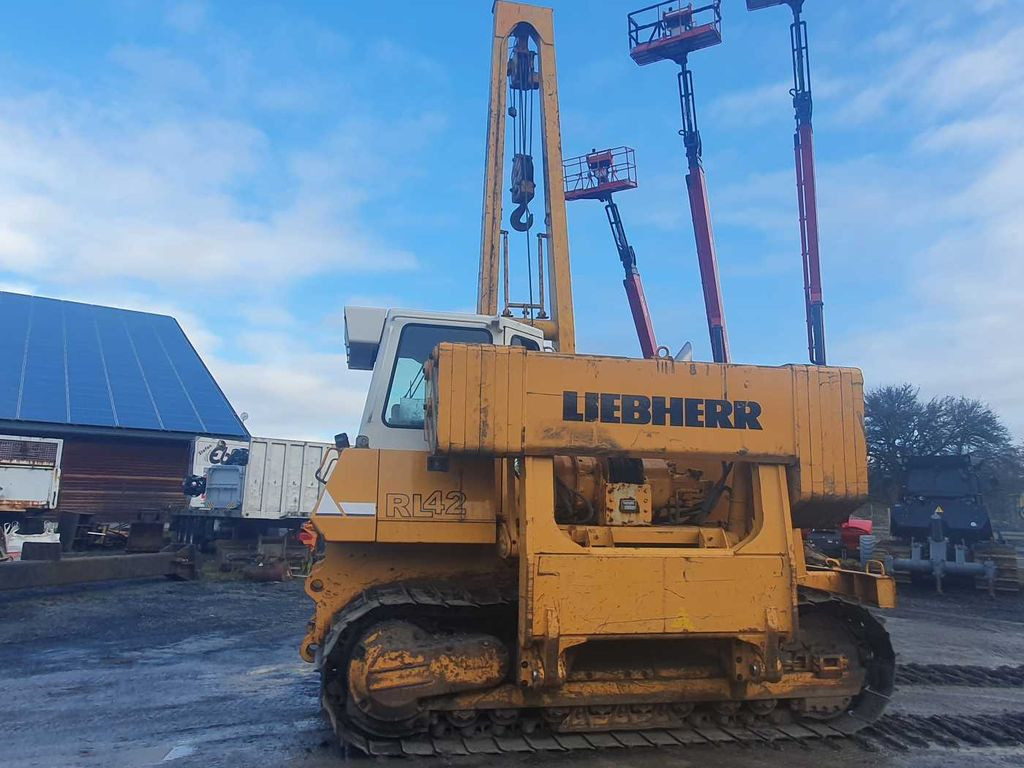 Liebherr RL 42 B / Rohrleger / Pipelayer / nur 4.861h! - Buldožer: slika 5 Liebherr RL 42 B / Rohrleger / Pipelayer / nur 4.861h! - Buldožer: slika 5