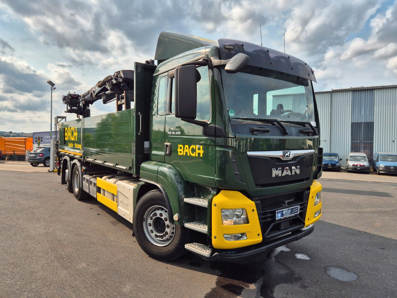 MAN TGS 26.420 6x2-4 LL Hiab 177K PRO 2 Stück - Tovornjak s kesonom, Tovornjak z dvigalom: slika 3 MAN TGS 26.420 6x2-4 LL Hiab 177K PRO 2 Stück - Tovornjak s kesonom, Tovornjak z dvigalom: slika 3