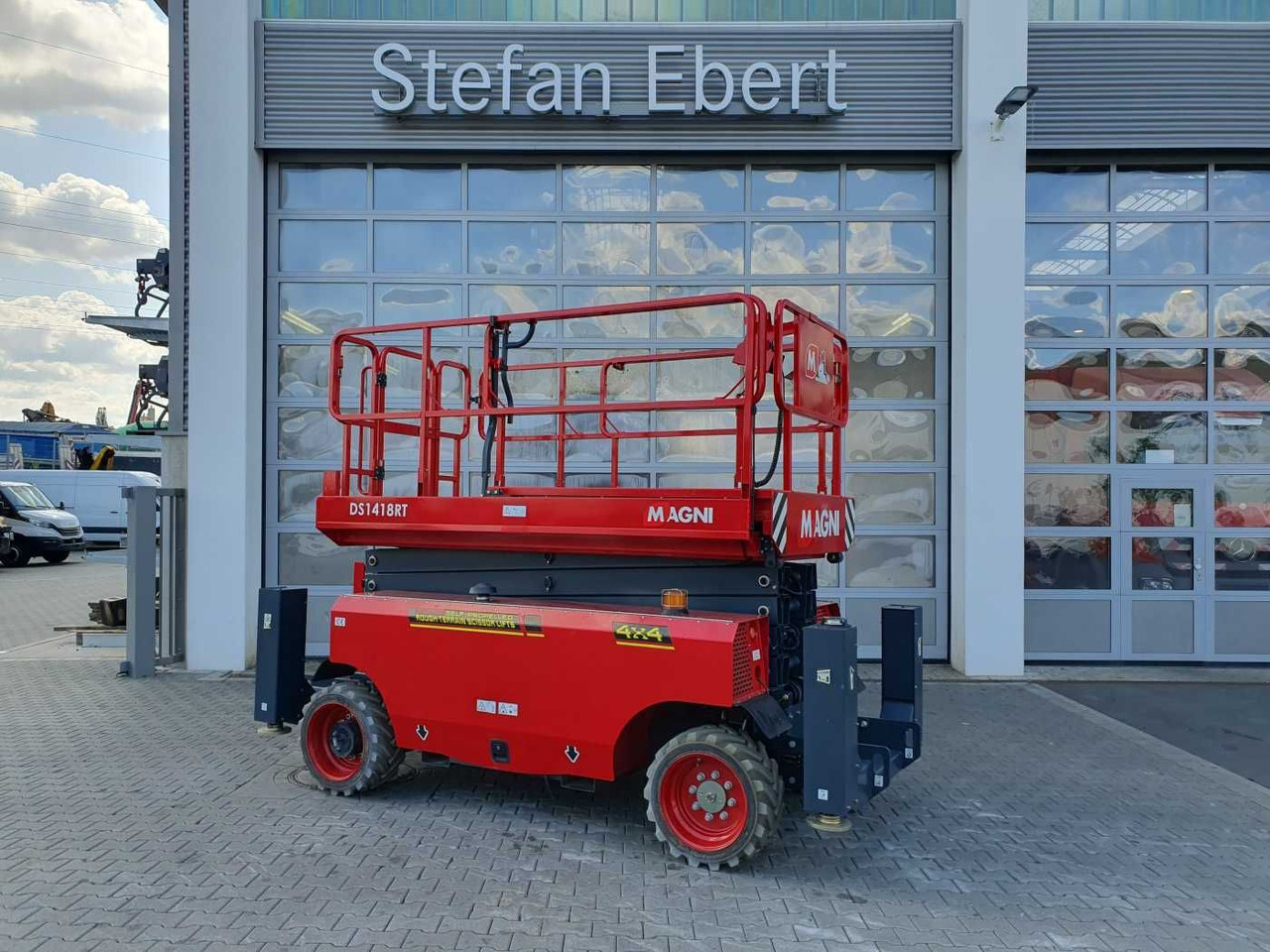 Magni DS1418RT / 2023 / 14,3m / nur 88h! - Dvižna ploščad montirana na tovornjak: slika 1 Magni DS1418RT / 2023 / 14,3m / nur 88h! - Dvižna ploščad montirana na tovornjak: slika 1