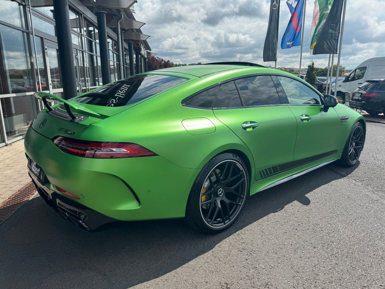Mercedes-Benz AMG GT S AirM+Burm+Standh+HUD+360+VOLL - Coupe: slika 4 Mercedes-Benz AMG GT S AirM+Burm+Standh+HUD+360+VOLL - Coupe: slika 4